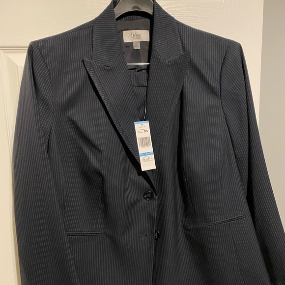 Le Suit Jackets & Blazers - 2 piece Navy Pin Striped Suit